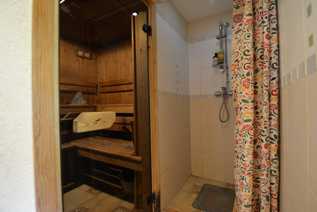 Medaus Pirtele Villa Тракай Стая снимка
